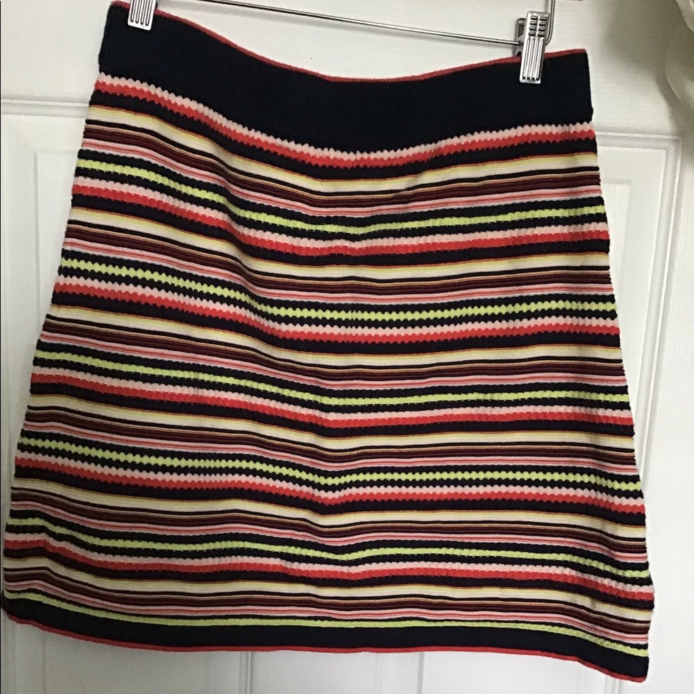 Multiple color Knitted Skirt Size L ❣️
